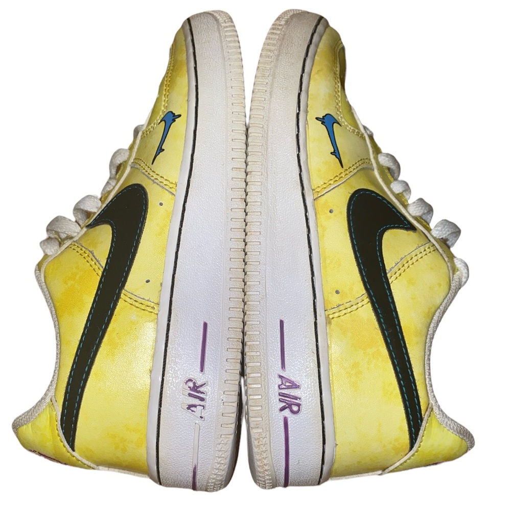 Kids Nike Air Force 1 Size 4